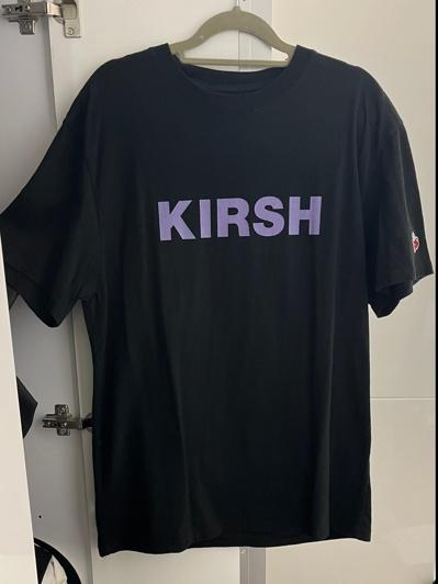 키르시 체리 티셔츠 새상품