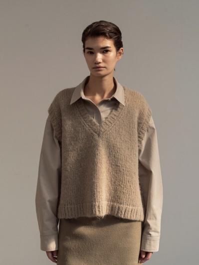 [가격인하] moia 모이아 moia hand knitting vest