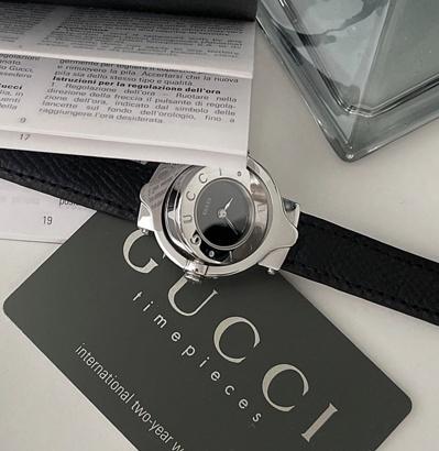 GUCCI rotation case watch (해외배송 가능상품)