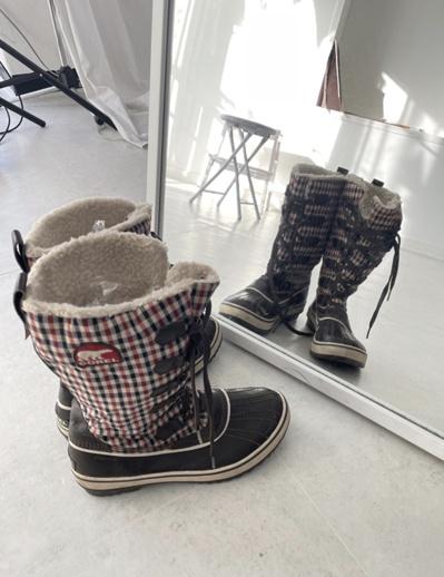 *Sorel check patterned long boots