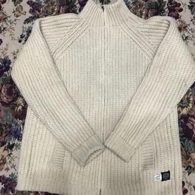 polo knit zip-up