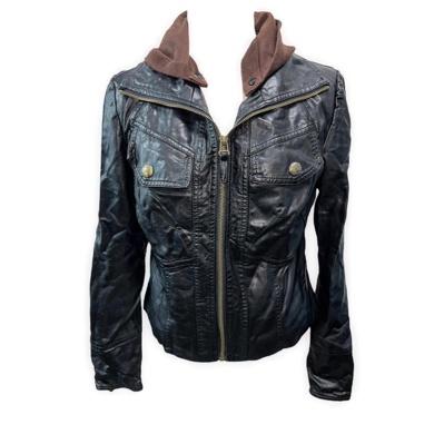 Black Y2K leather jacket