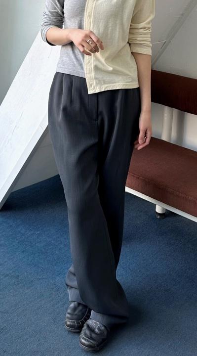 Light poly curved wide trouser